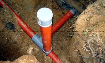 Укладка канализационных труб: инструкция по установке