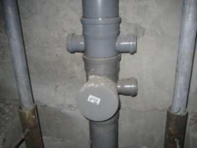 Замена канализационных труб в квартире своими руками